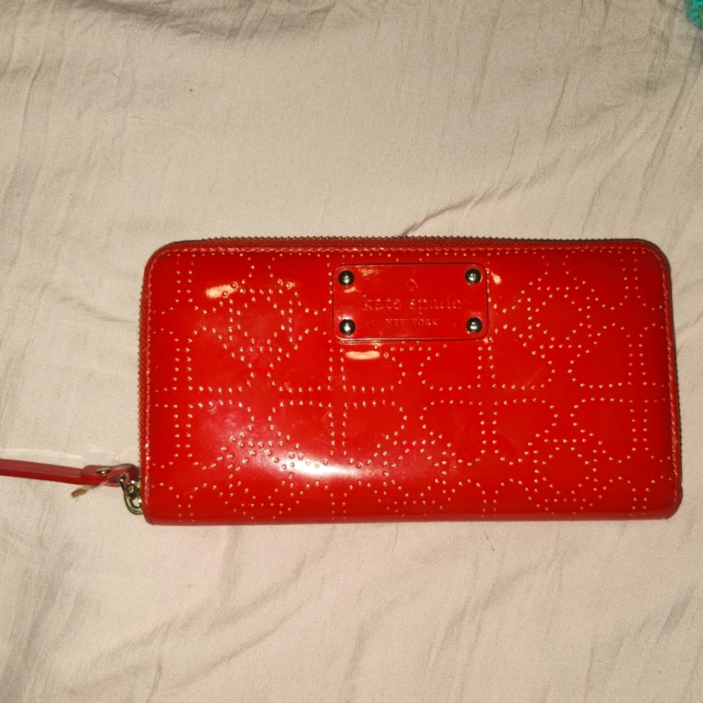 Kate Spade Red Heart Clutch Wallet